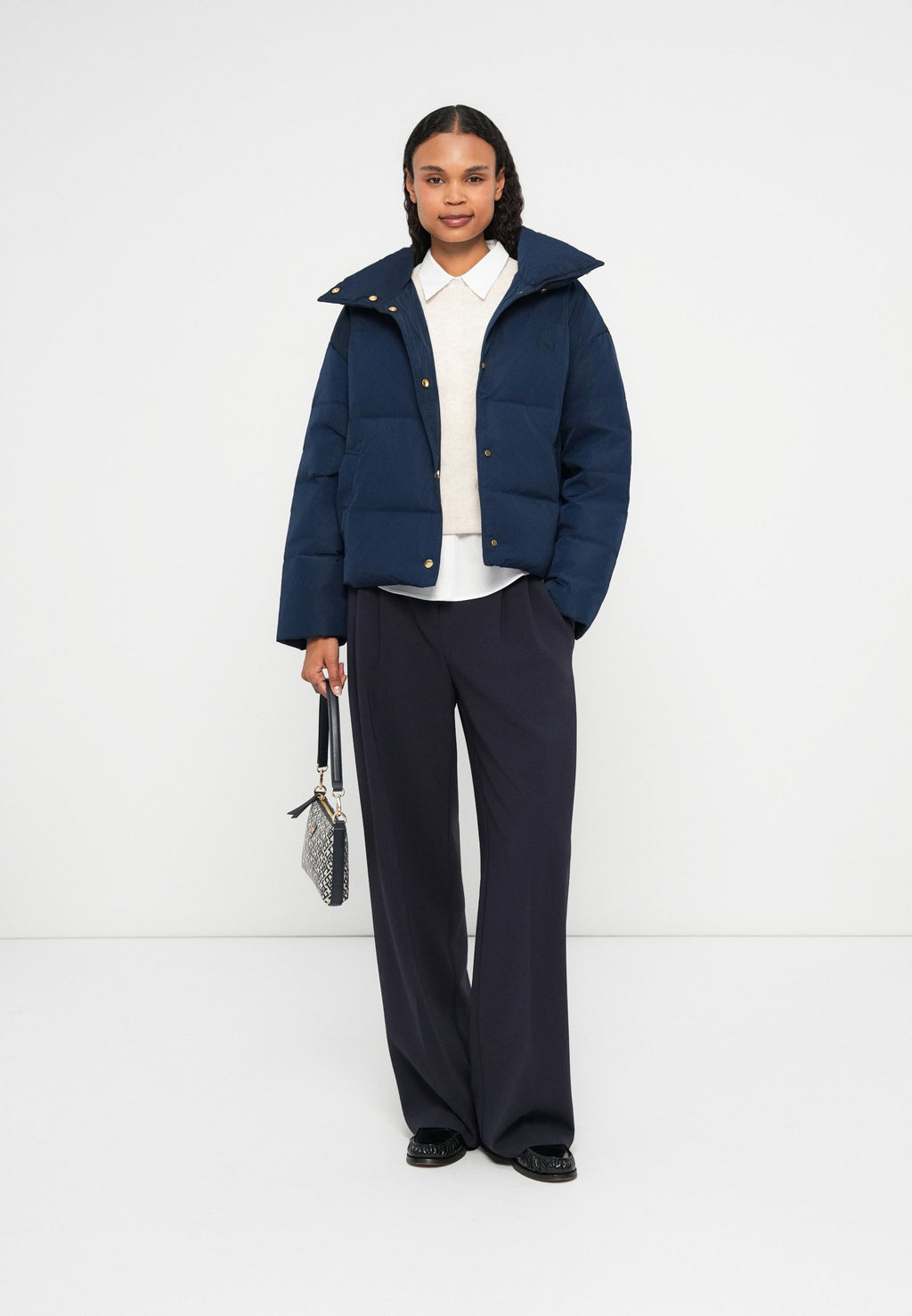 REGULAR FIT Media 2
