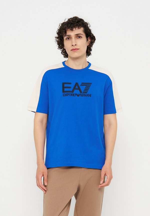EA7 Emporio Armani