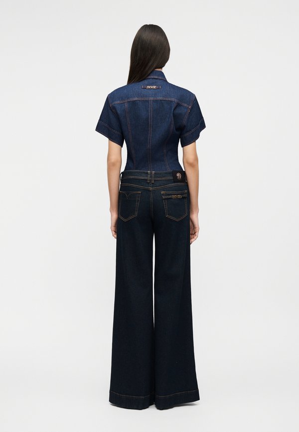 Versace Jeans Couture