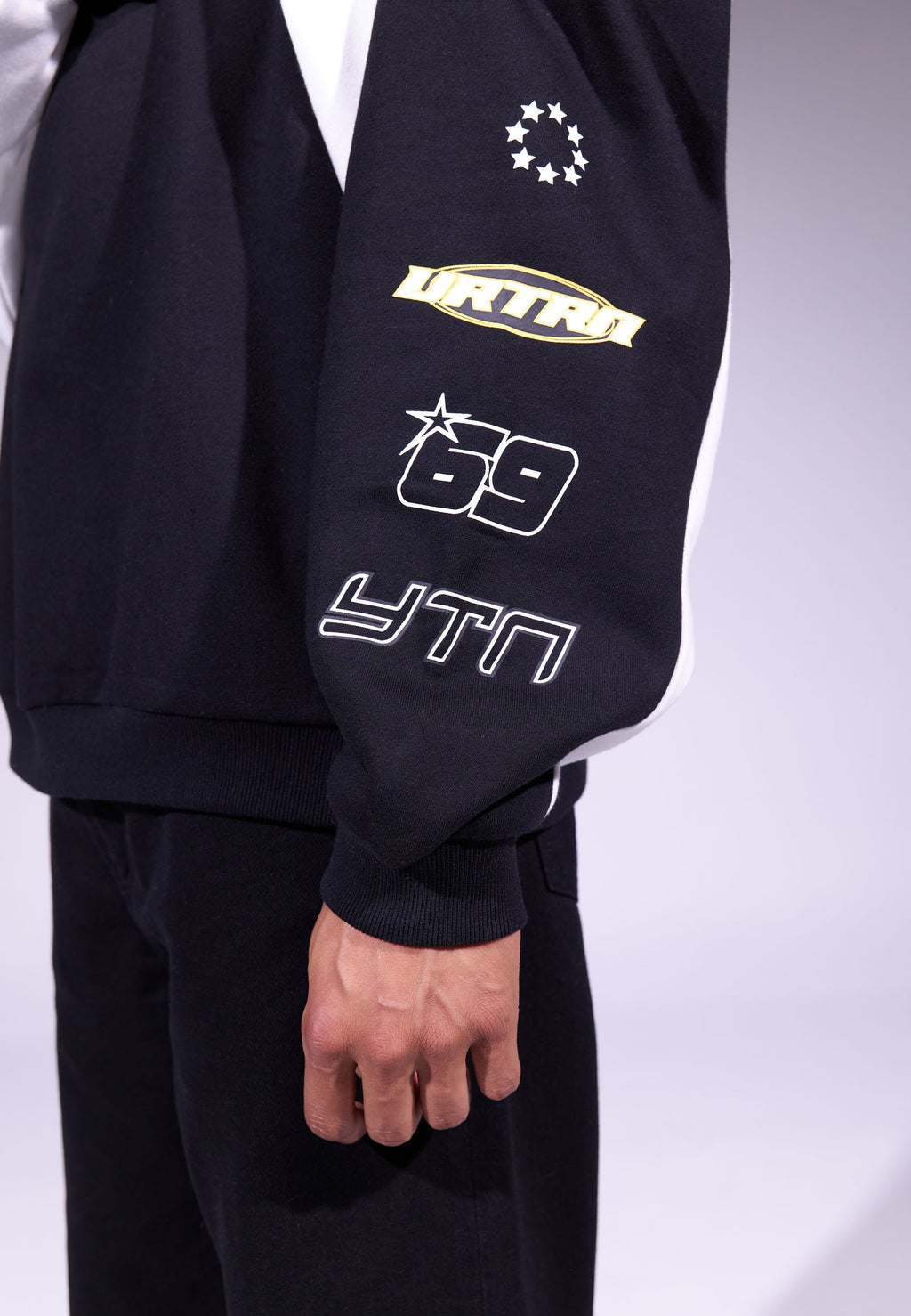YOURTURN UNISEX RELAXED FIT HOODIE