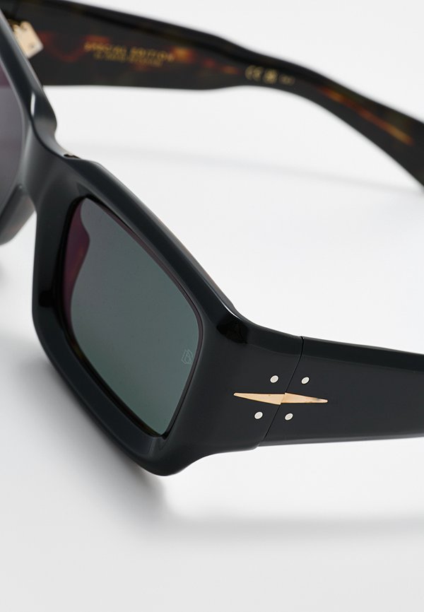 Eyewear by David Beckham