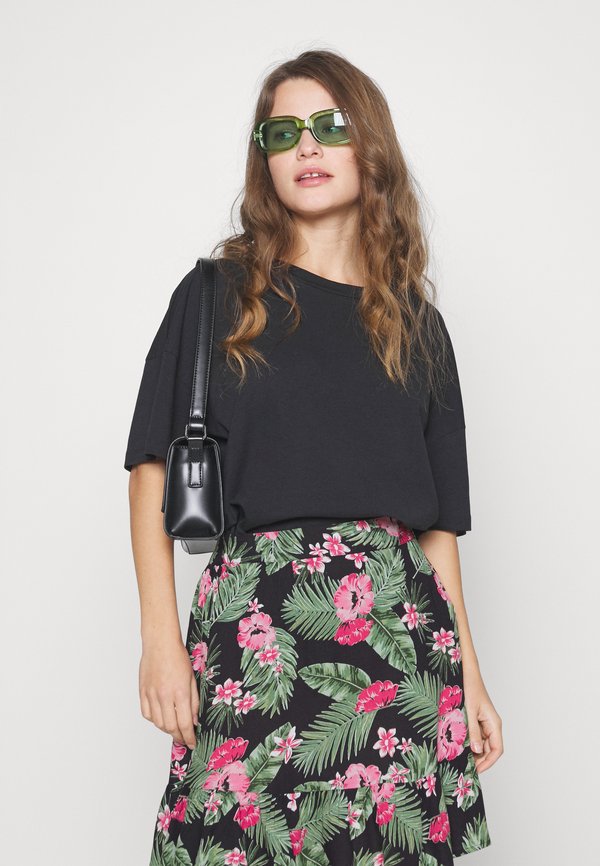 Pieces Petite PCNYA SKIRT