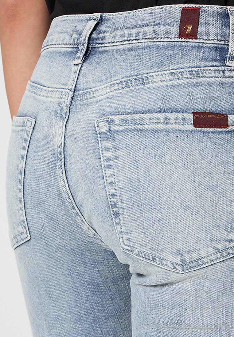 7 for all mankind