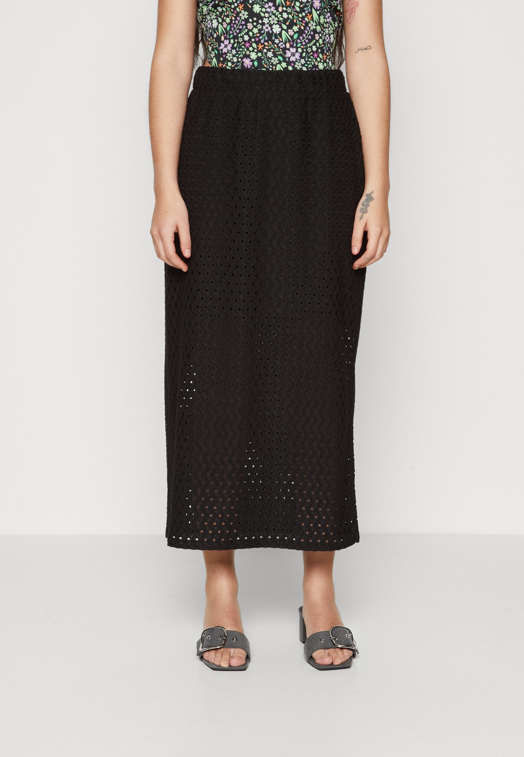 ONLMADELINE MIDI SKIRT Media 3