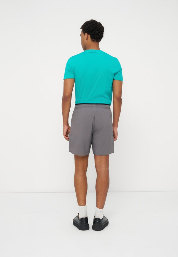 EA7 Emporio Armani