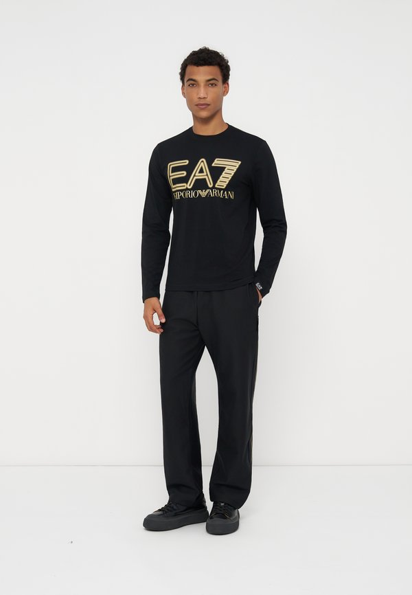 EA7 Emporio Armani