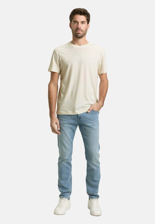 TOM TAILOR MIT LOGO - Basic T-shirt - gardenia white