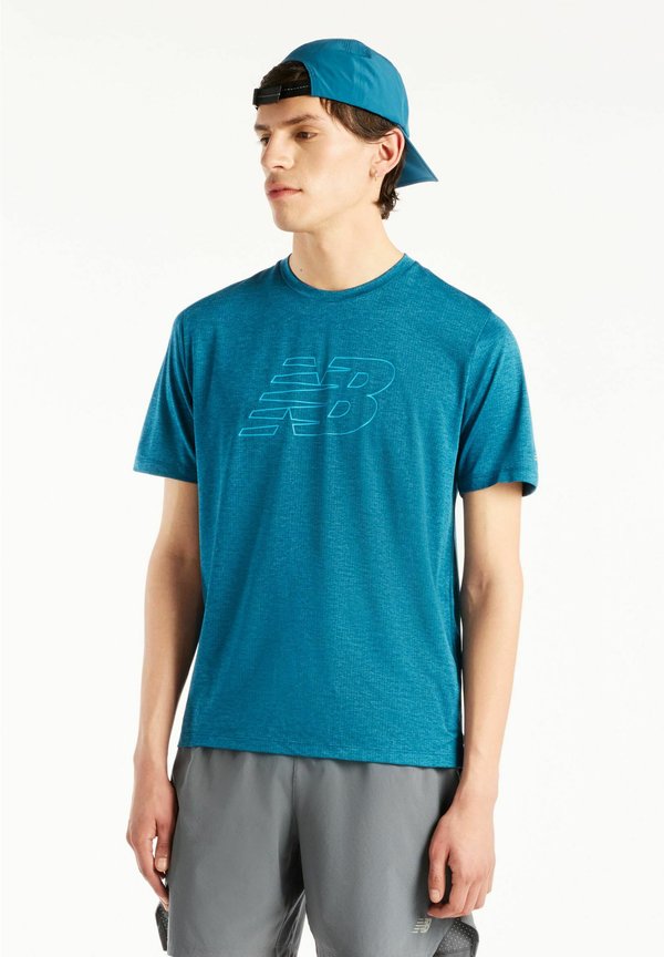 New Balance RC ESSENTIAL GRAPHIC T-SHIRT - Print T-shirt - streamsong altitude