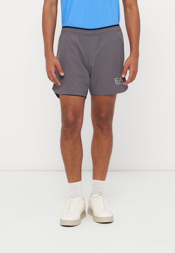 EA7 Emporio Armani