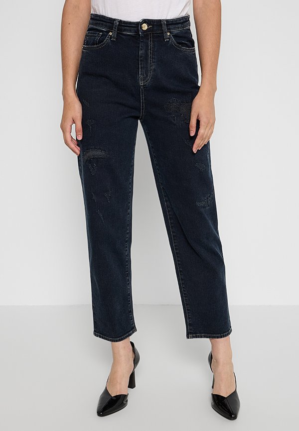 Armani Exchange