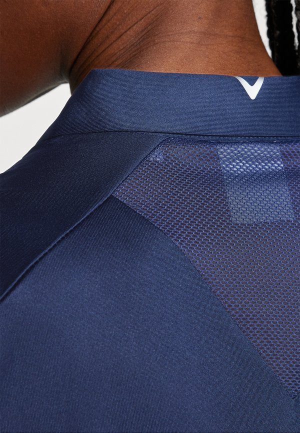 Callaway WAIST LENGTH DETAIL