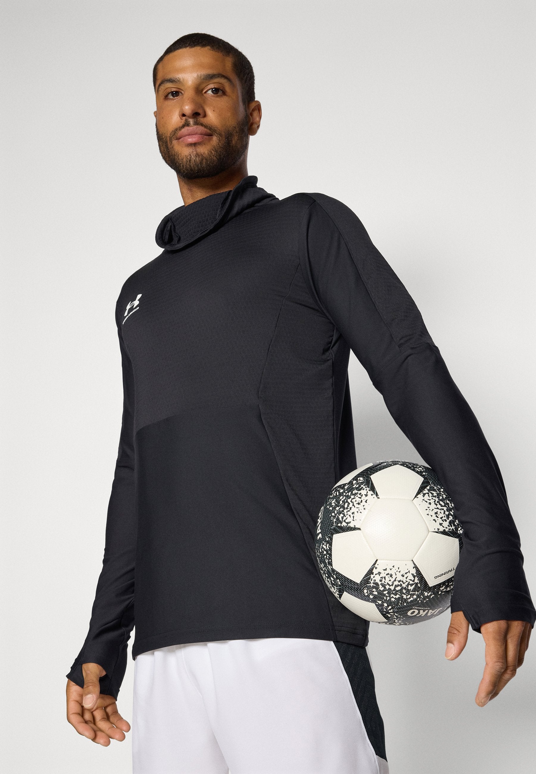 Under Armour CHALLENGER PRO