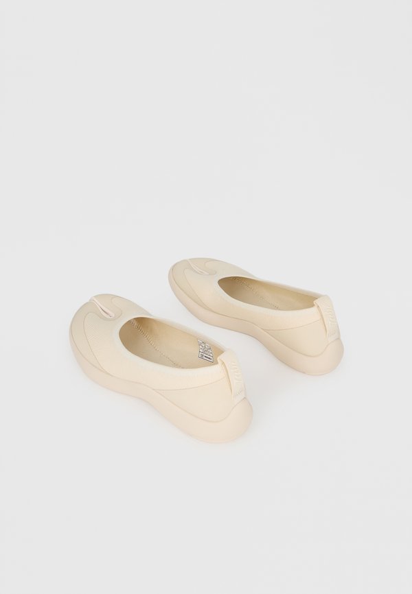 Tabi Footwear UNISEX