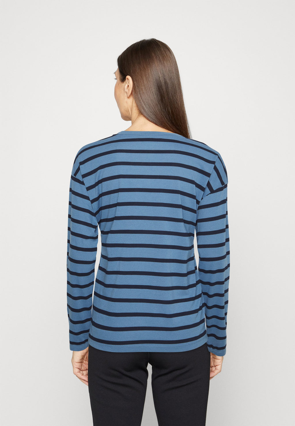 Marks & Spencer RELAX V NECK