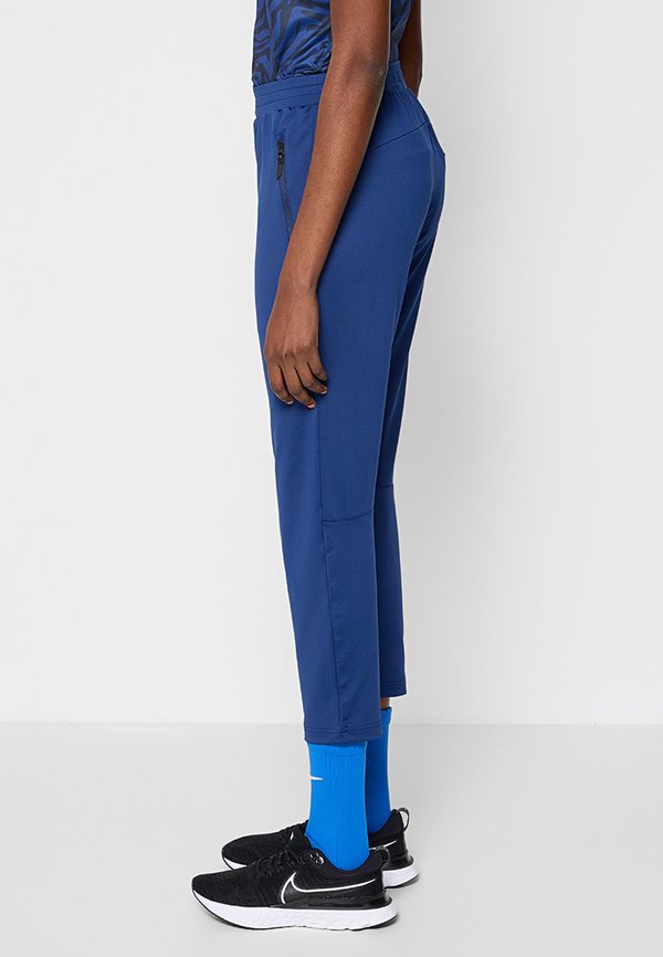 Cross Sportswear