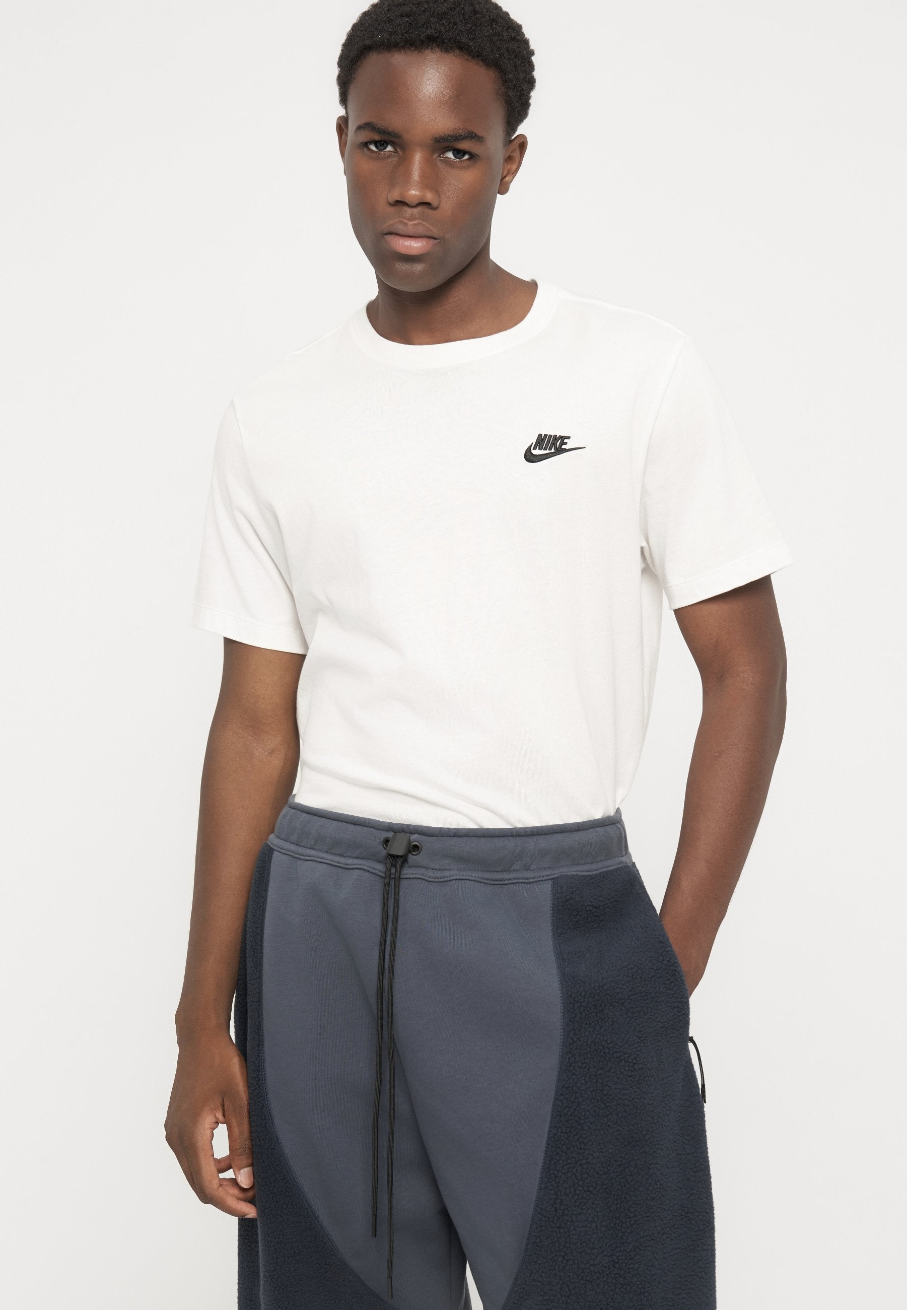 Nike Sportswear WINDWALL