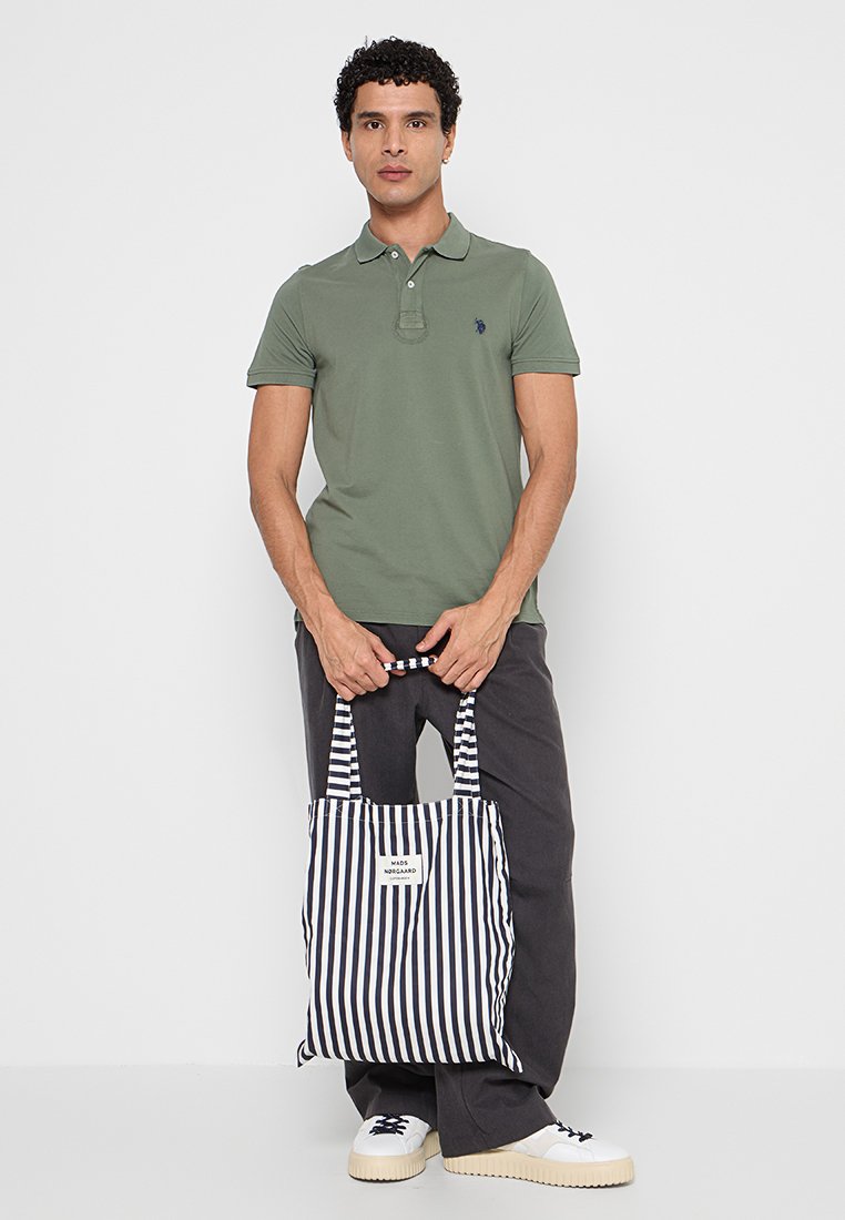 U.S. Polo Assn. HUMP