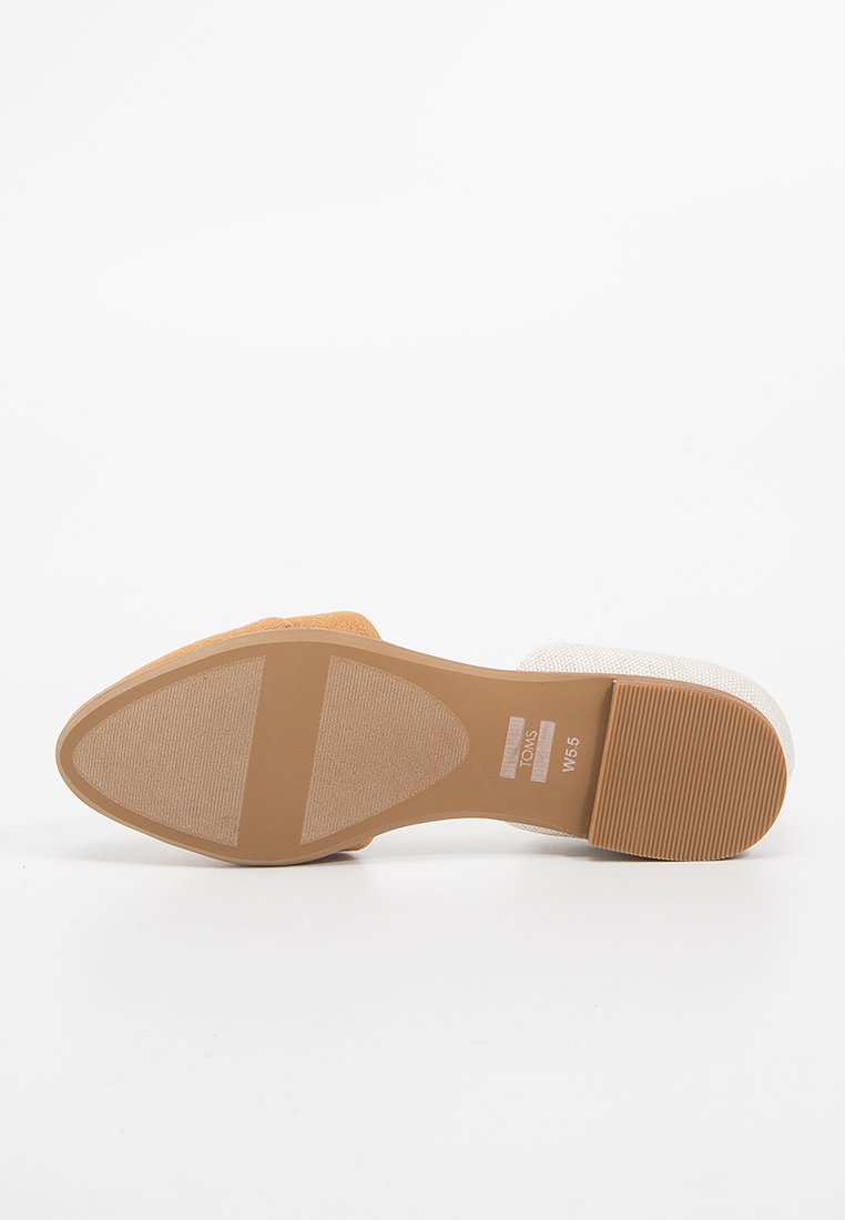 TOMS DORSAY