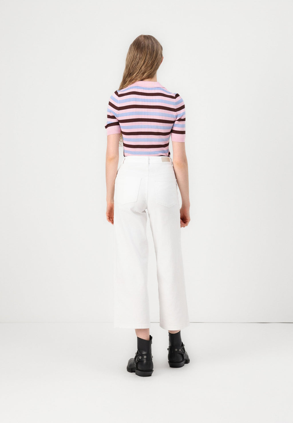 Wide-fit ONLANN-MADISON High waist Cropped Fit Media 4