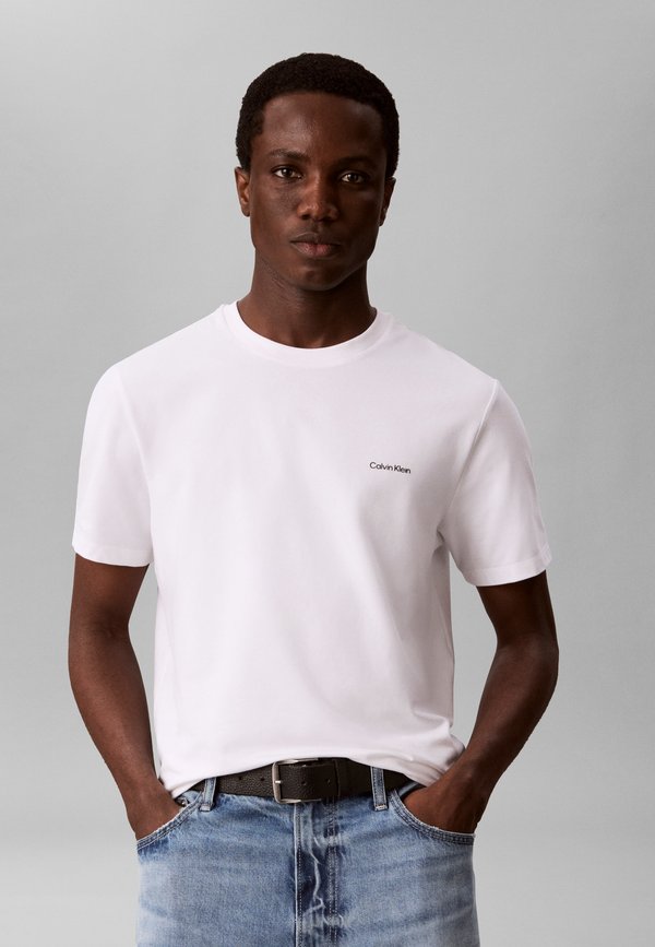 Calvin Klein SLIM STRETCH - Basic T-shirt - bright white