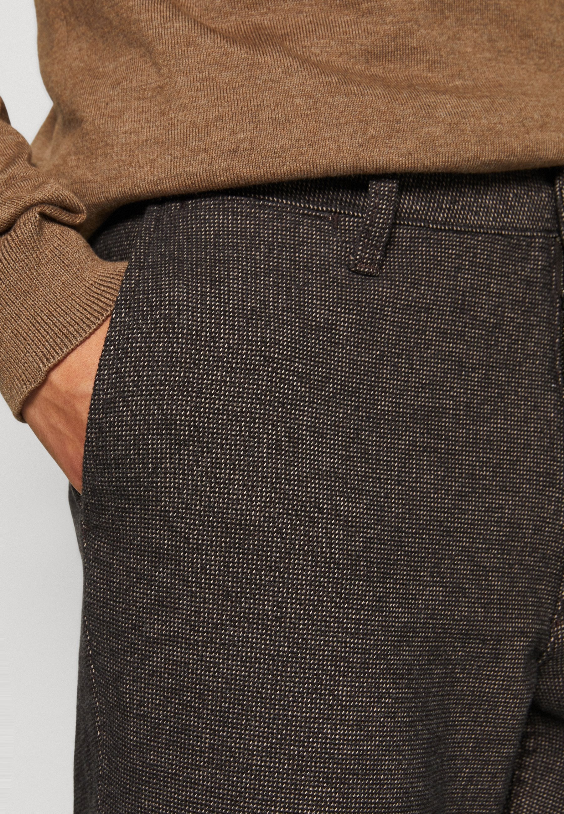 Esprit Chino Media 8