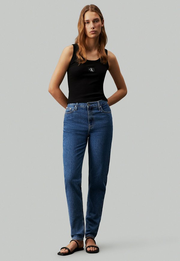 Calvin Klein Jeans MOM