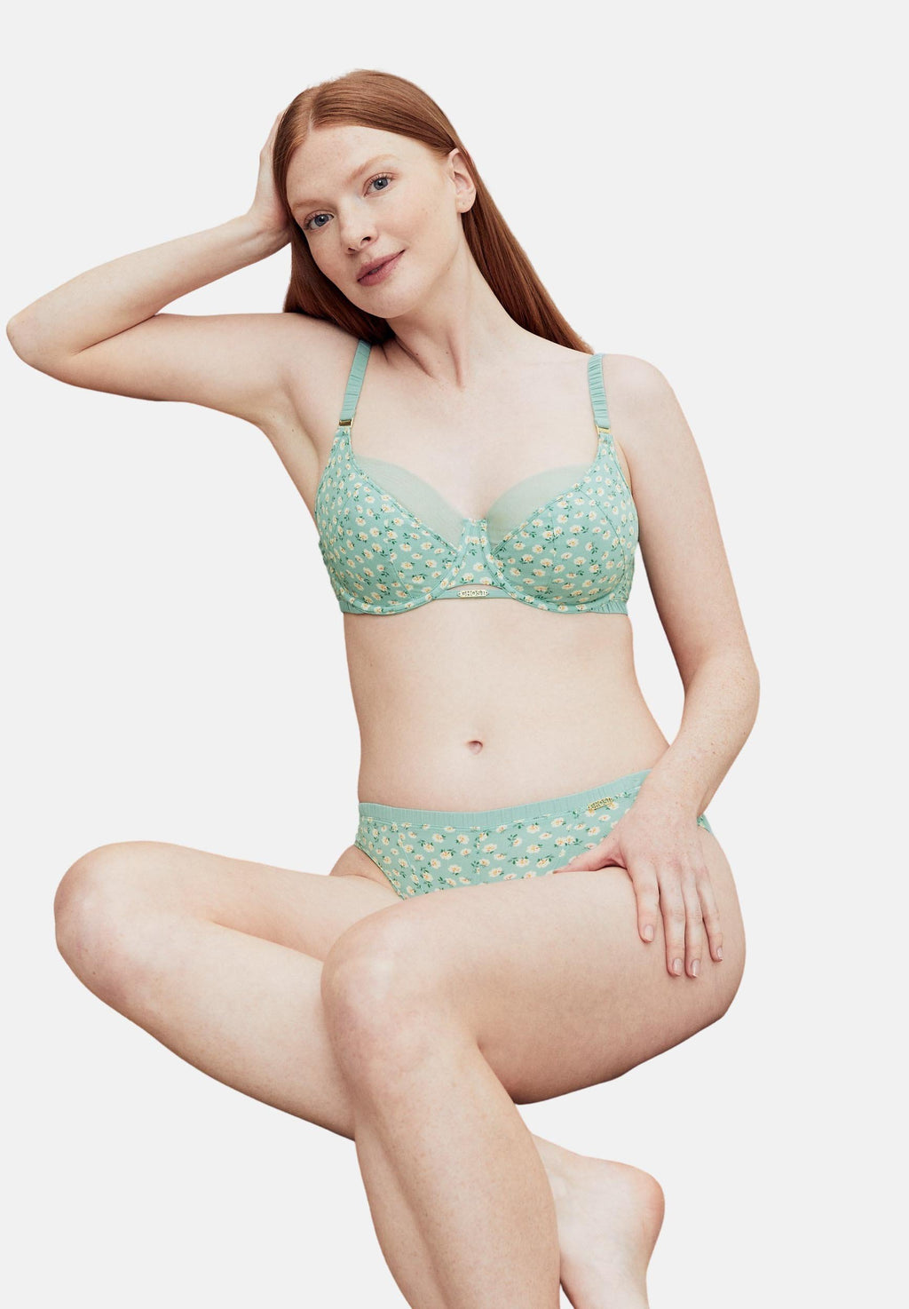 Marks & Spencer FULL CUP A-E