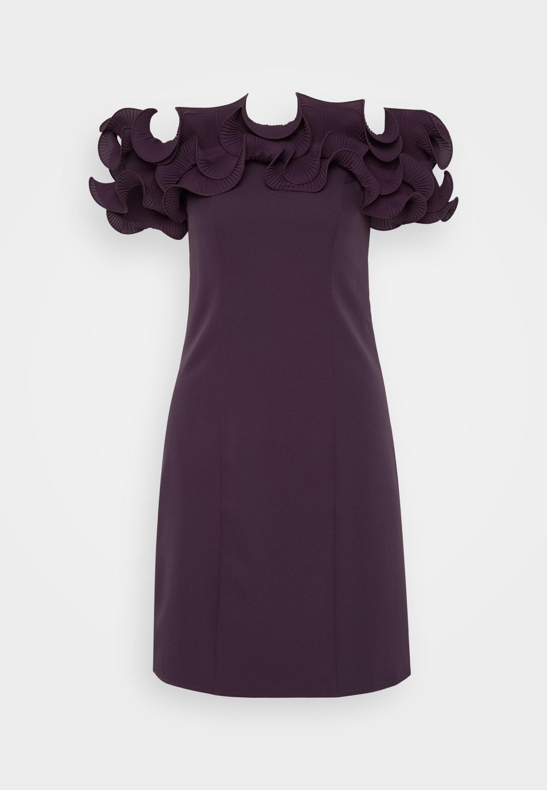 Lila Kleid mit taillierter Silhouette und strukturierten, texturierten Rüschensäumen, das einen glatten Stoff und ein durchdachtes Design zur Geltung bringt.