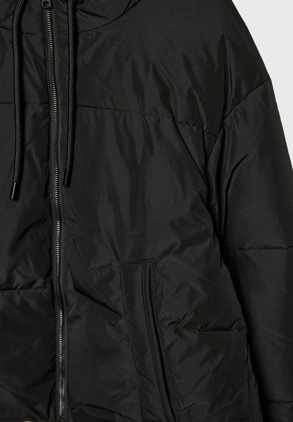 Stradivarius OVERSIZE PUFFER WITH HOOD
