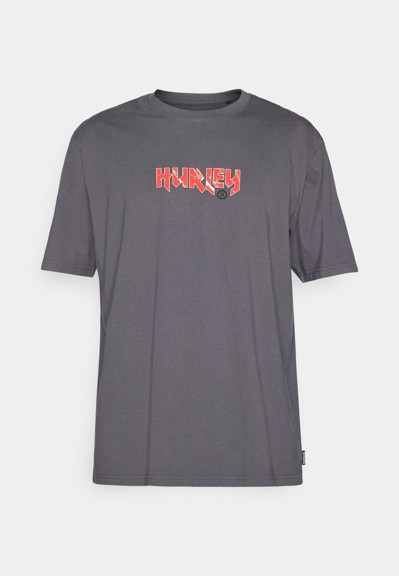 Graues Baumwoll-T-shirt mit kurzen Ärmeln, mit einem roten Logodesign auf der Vorderseite. Klassischer Rundhalsausschnitt und lässige Passform.