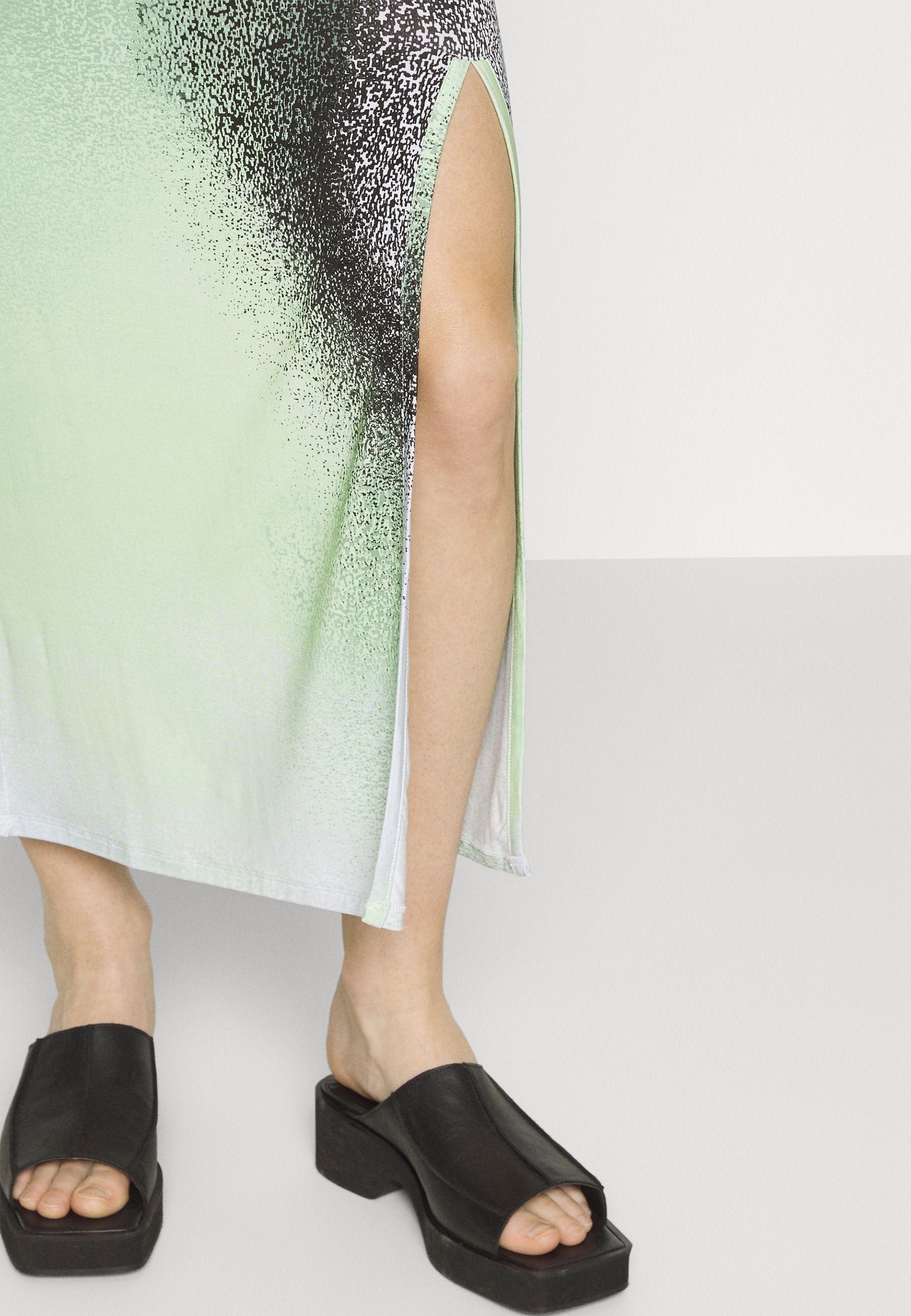 Elleme DRESS