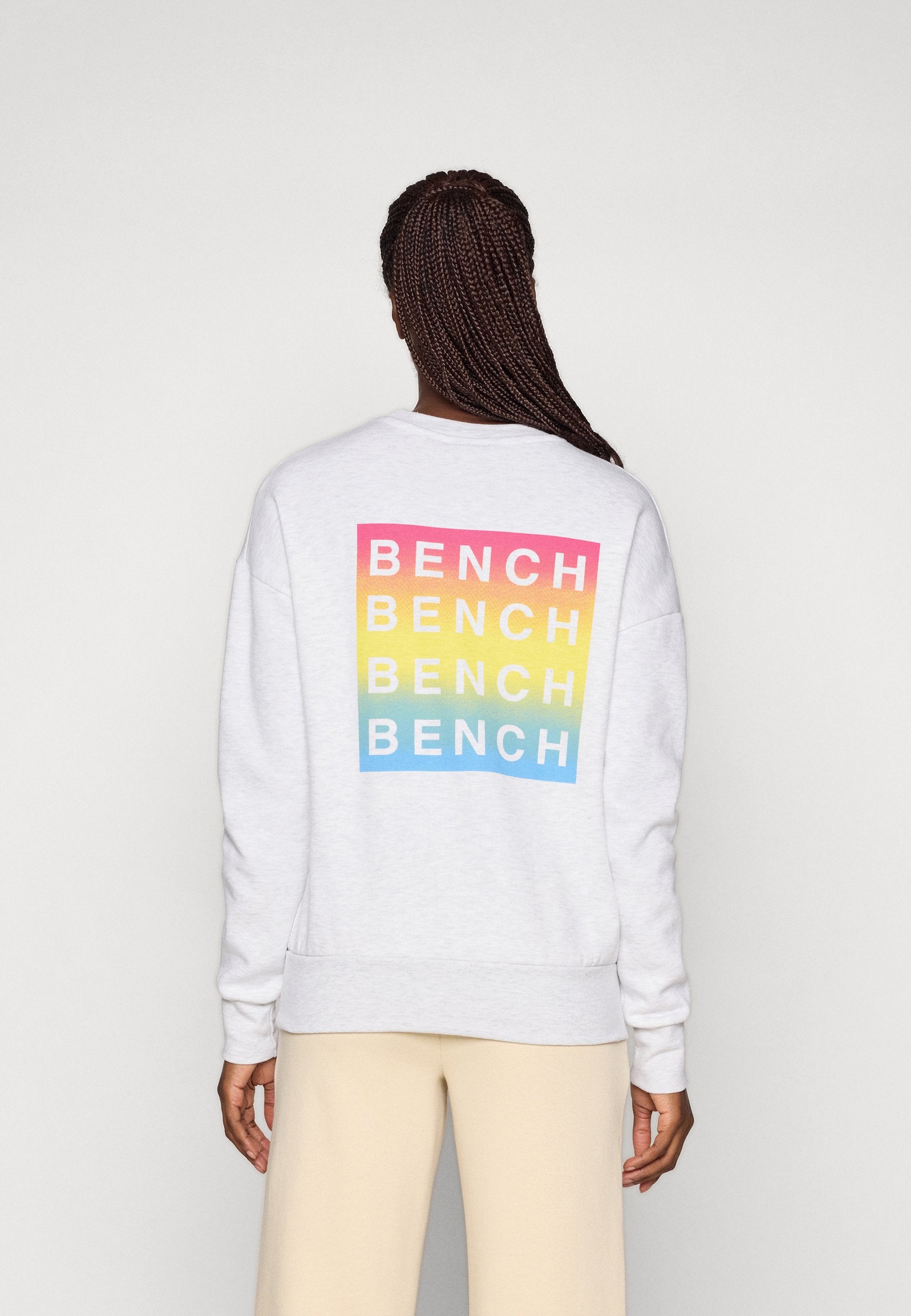 Bench REION