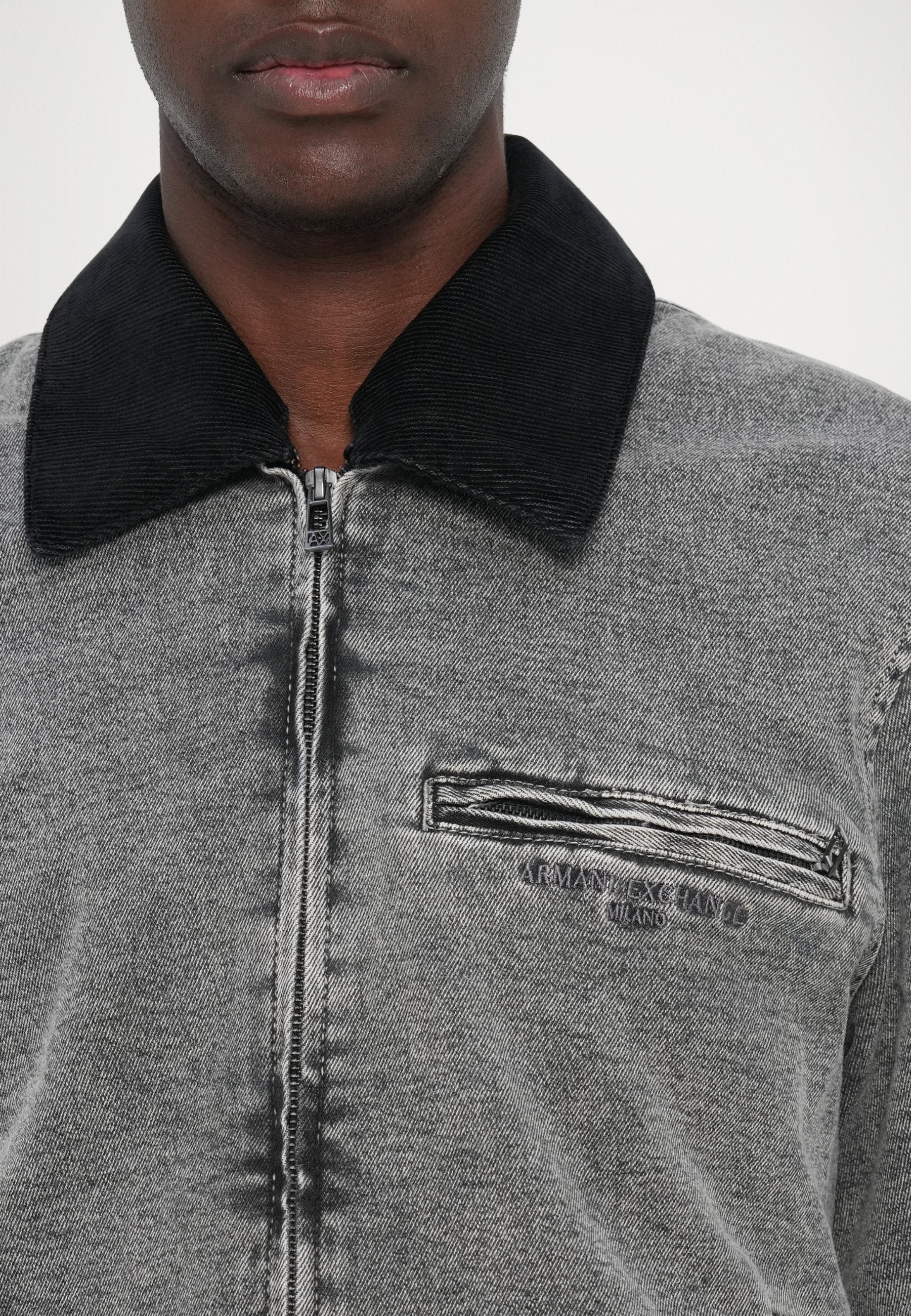 BLOUSON Media 7