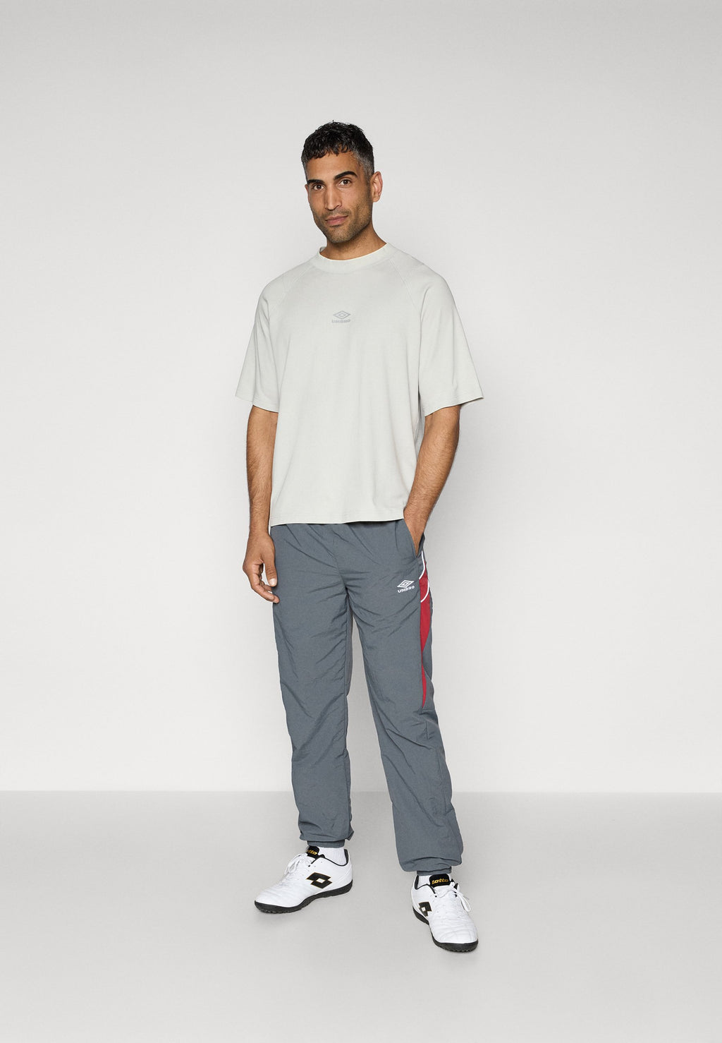 Umbro WASHED HIGH NECK BOXY TEE