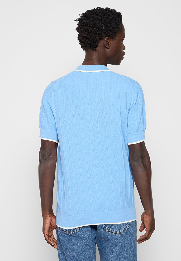 Lyle & Scott