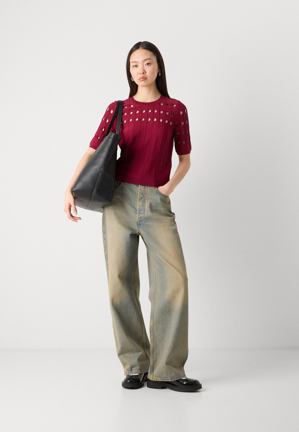 DKNY