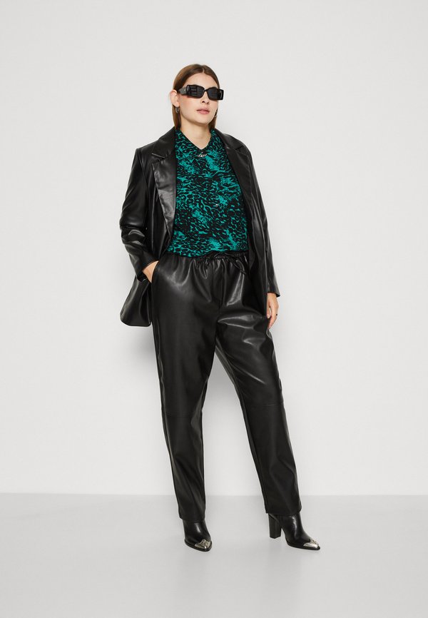 Pieces Curve PCSELMA TAPERED PANT
