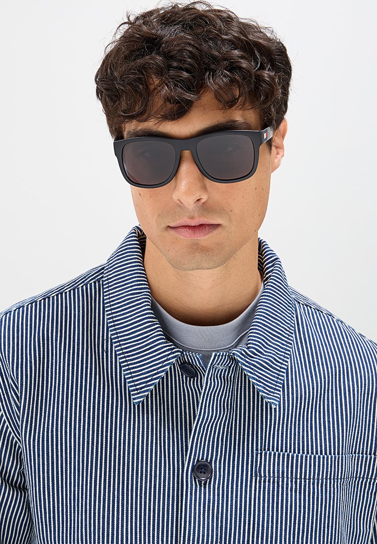 Tommy Hilfiger Sonnenbrille Media 2