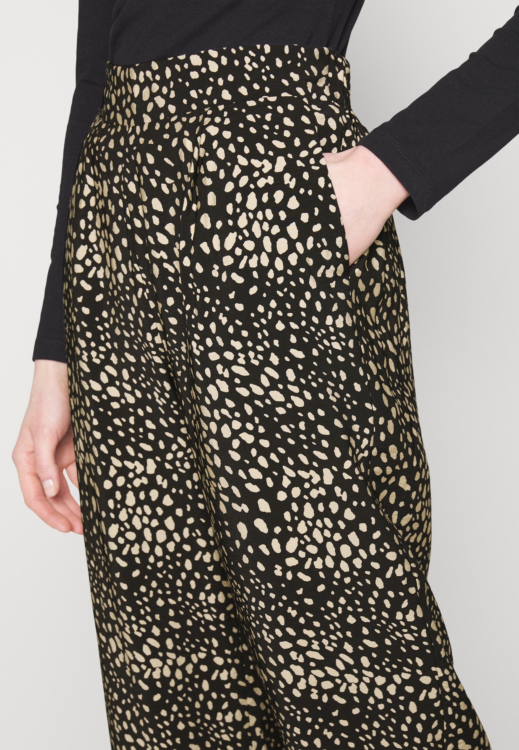 ONLSANDY LIFE PALAZZO PANT  Media 6