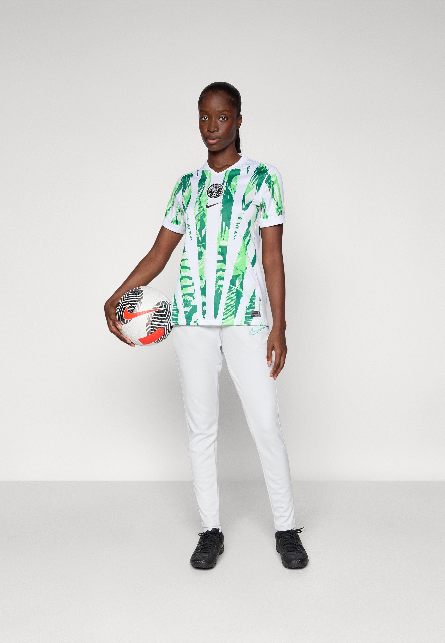 Nike Performance NFF AW