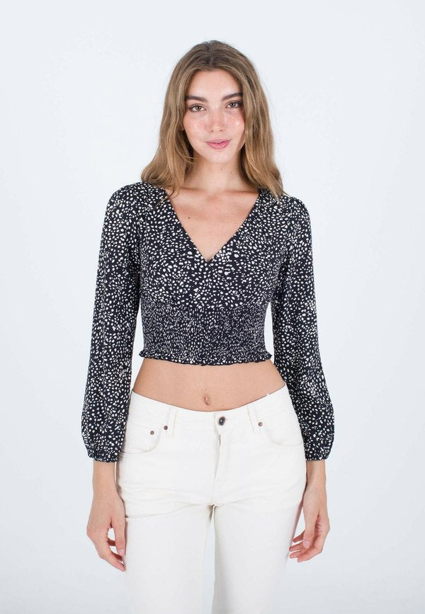 Hurley ANIMAL L/S  WITH SMOCKED WB