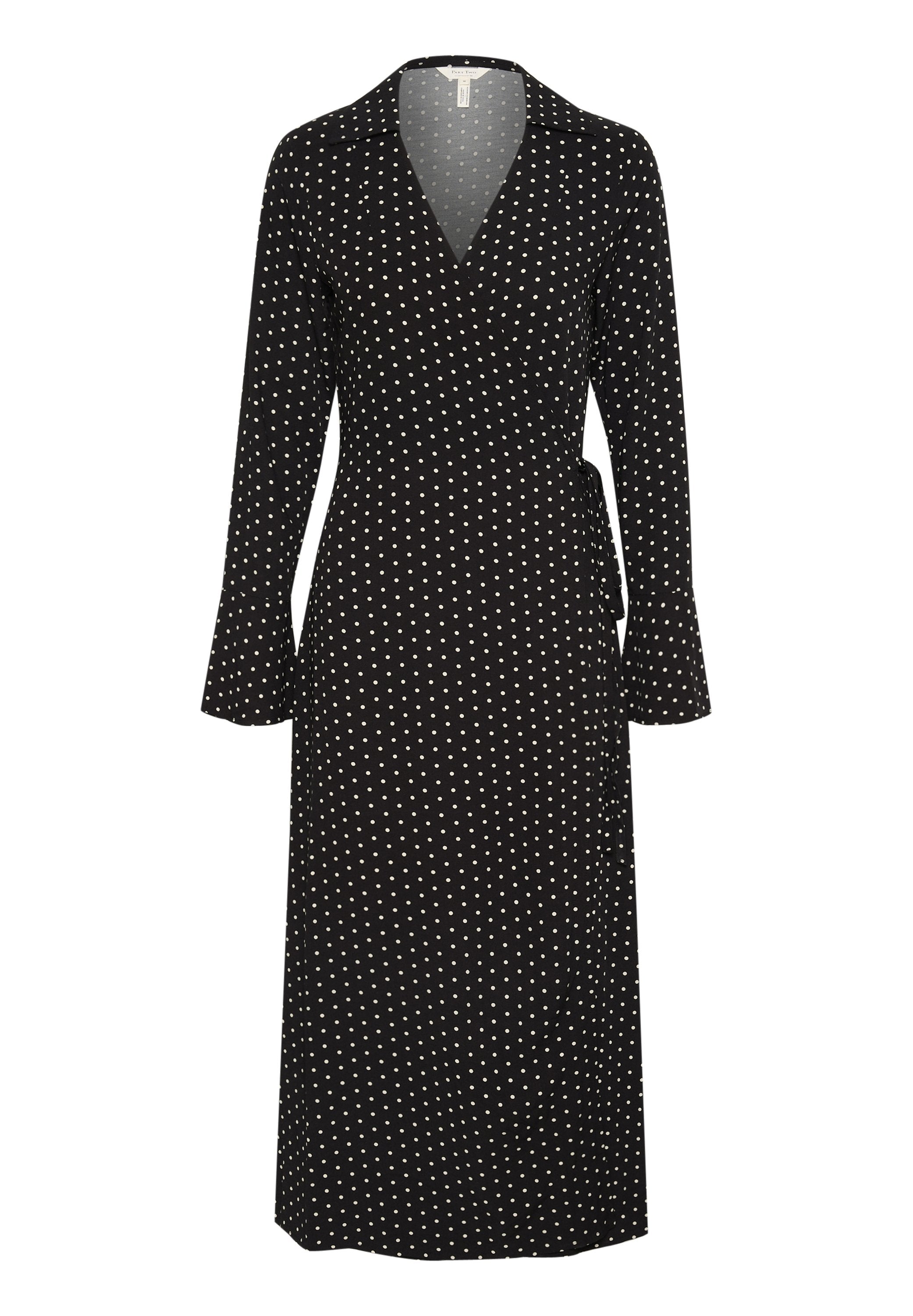 Schwarzes Wickelkleid mit langen Ärmeln und weißen Punkten, ausgestattet mit einem V-Ausschnitt und einer gebundenen Taille. Glatte Stofftextur.