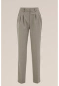 Graue maßgeschneiderte Hose mit geradem Bein, vorne mit Bügelfalten, flachem Bund und feiner strukturierter Stoffstruktur.