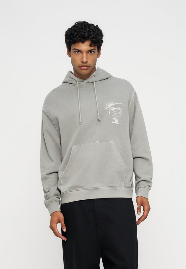 Tommy Jeans