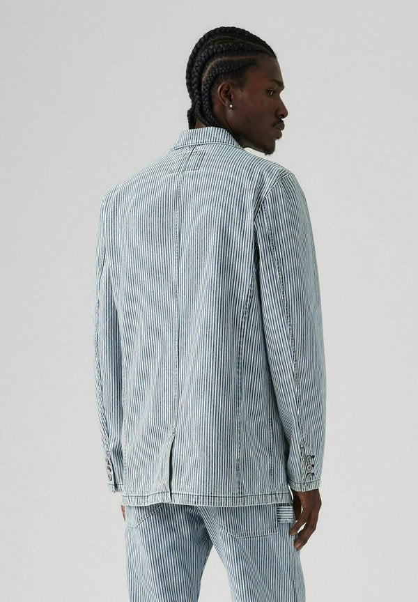 Levi's®