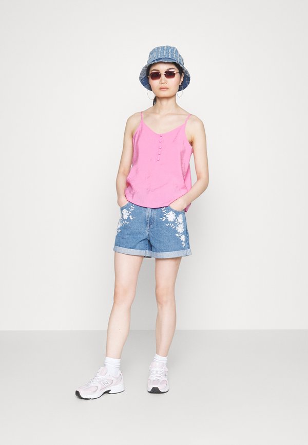 Vero Moda Petite VMQUEENY SINGLET V NECK