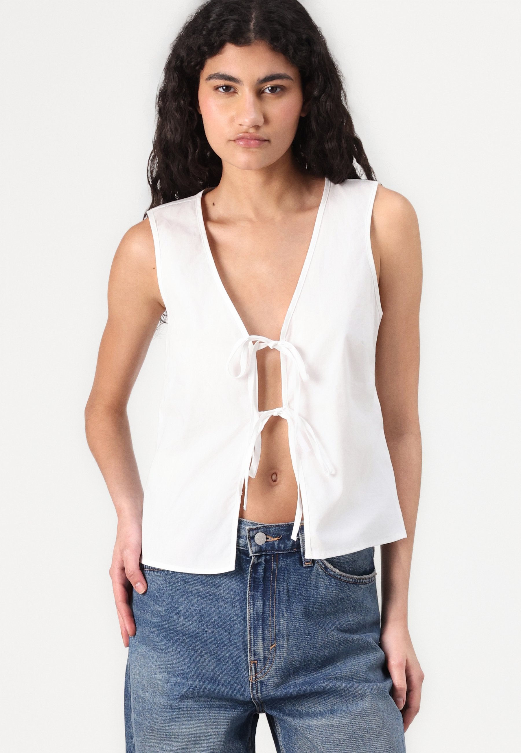 Weekday FITTED VEST