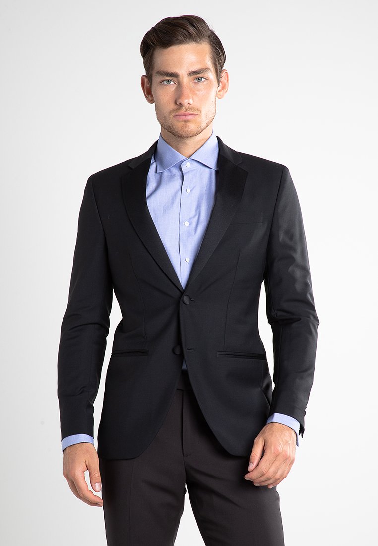 Hackett London