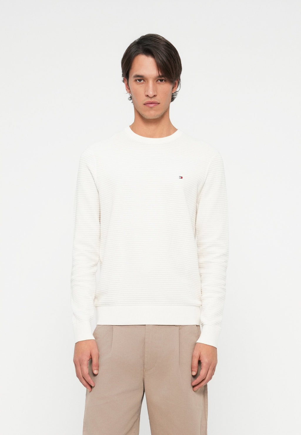TEXTURED KNIT CREW NECK JUMPER Media 3