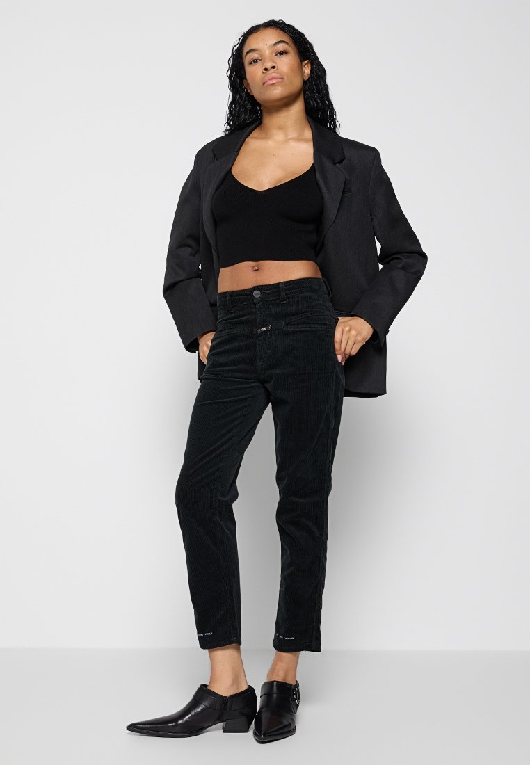 CLOSED SKINNY FIT